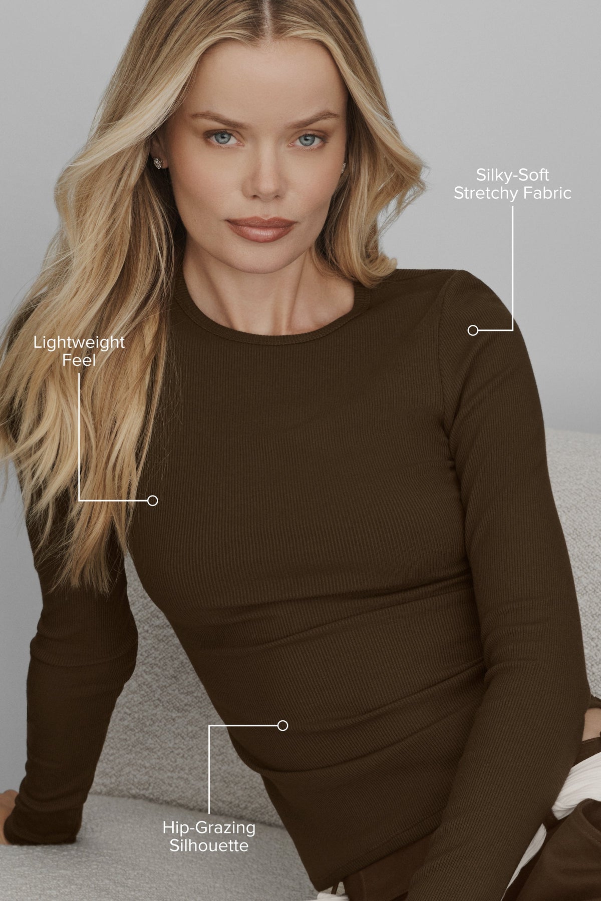 Alo Yoga Ribbed Modal Long Sleeve - Espresso - imagen 2