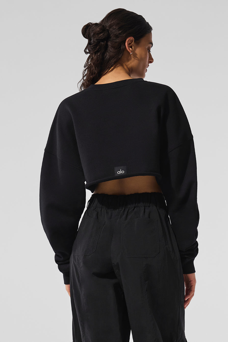 Alo Yoga Extreme Cropped Pullover - Black - imagen 2