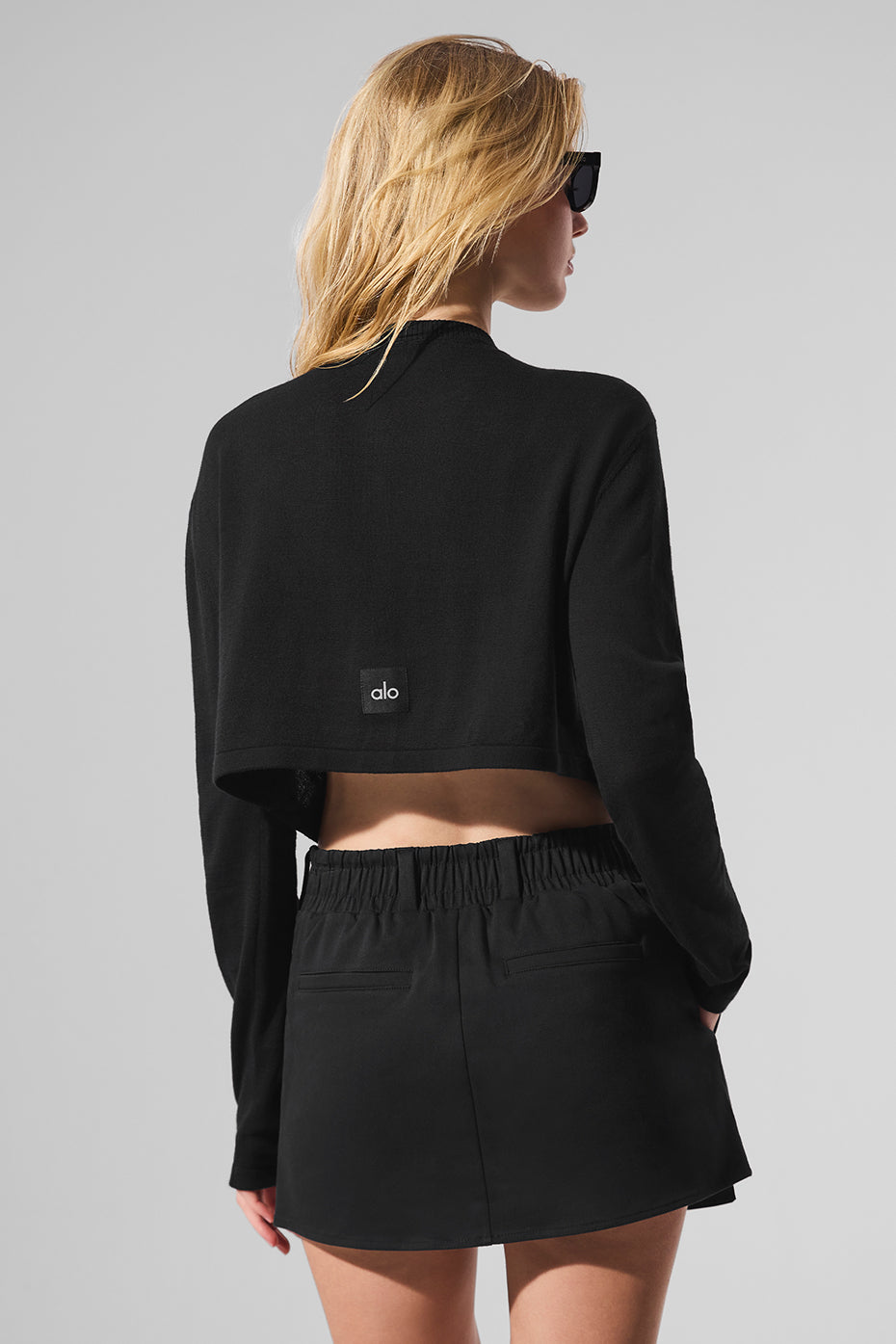 Alo Yoga Supernatural Sweater Cardigan - Black - imagen 5