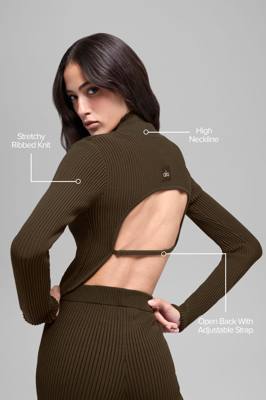 Alo Yoga Denim Knit Backless Long Sleeve - Espresso/Black - imagen 2