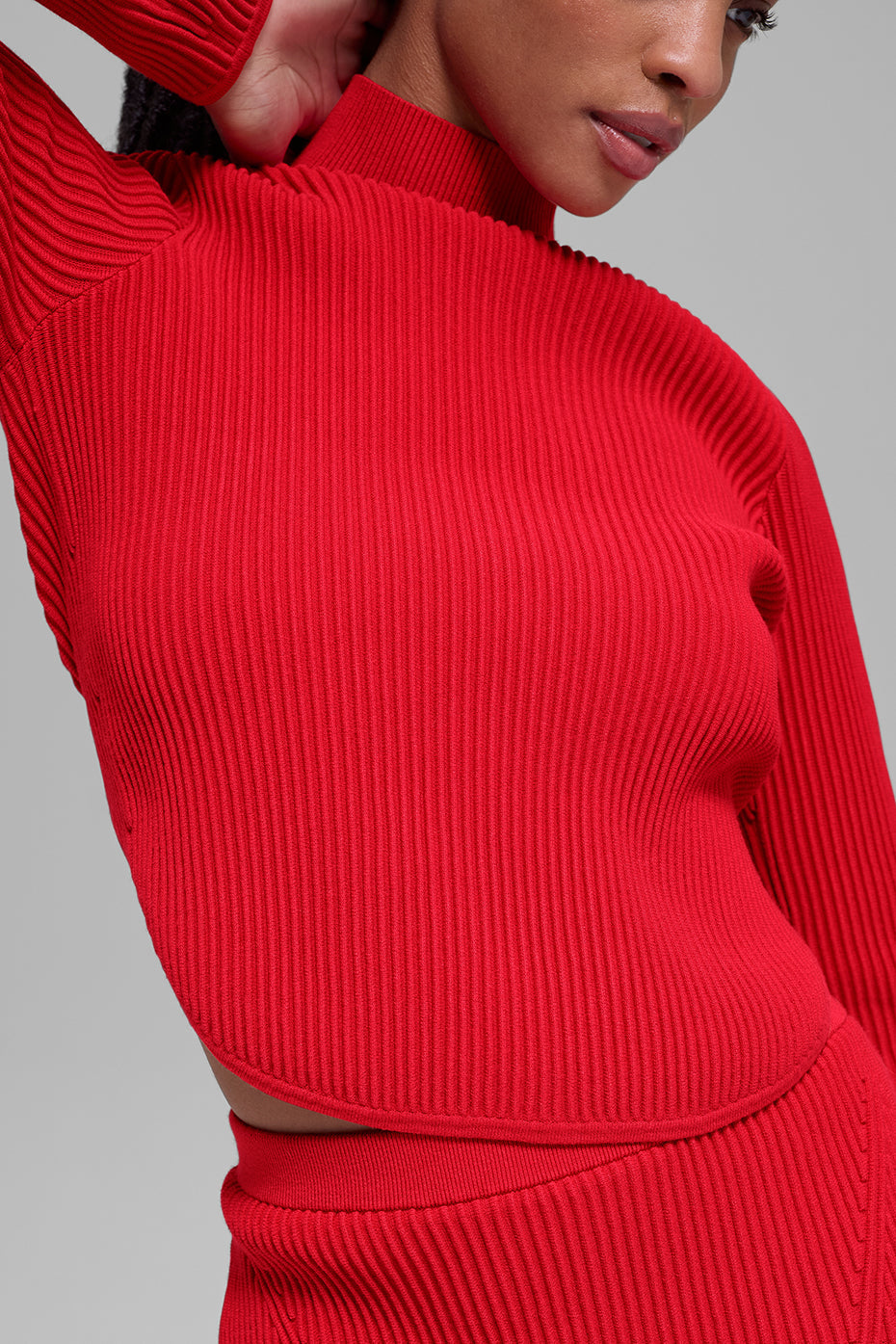 Alo Yoga Denim Knit Backless Long Sleeve - Bright Red - imagen 3
