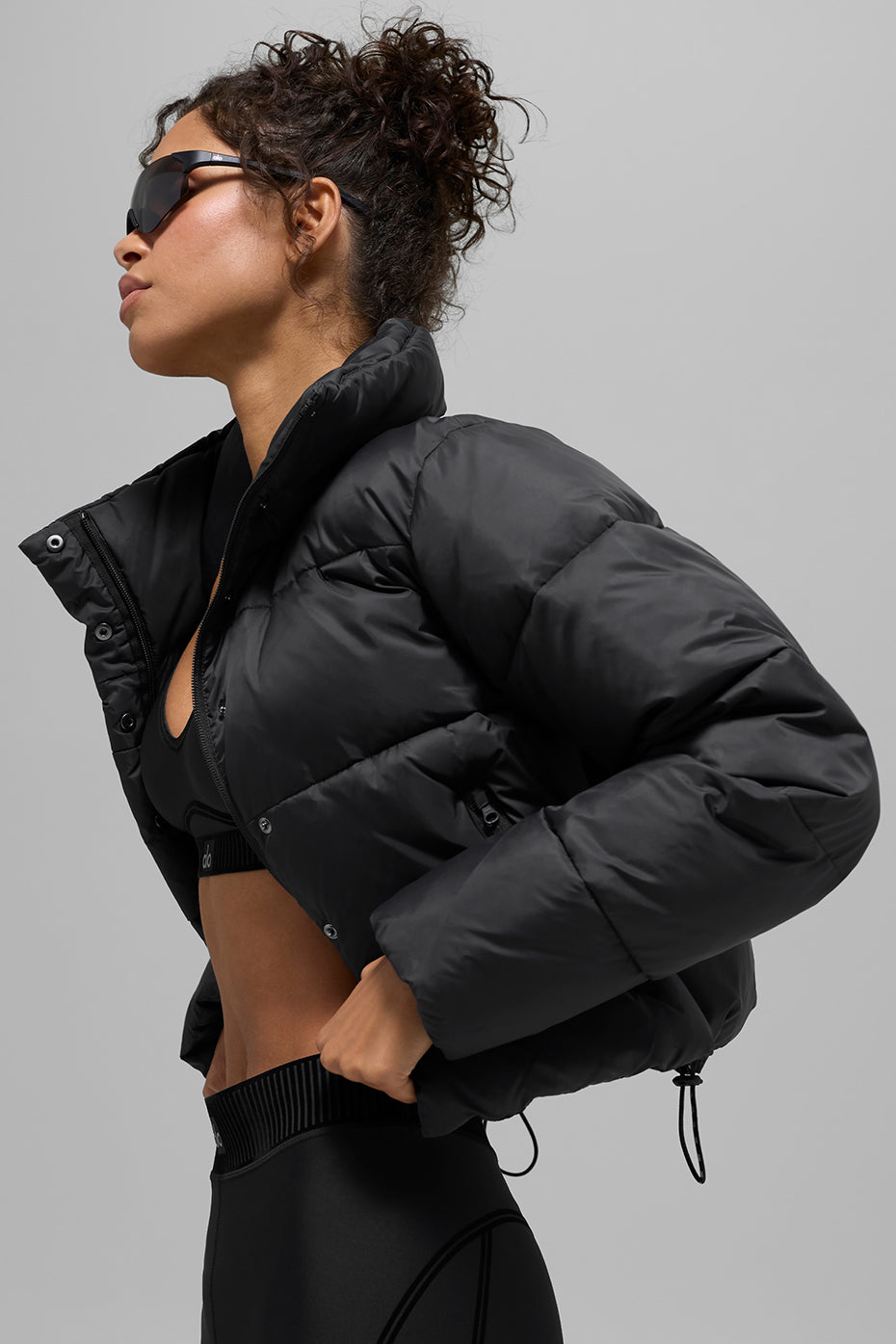 Alo Yoga Gold Rush Puffer - Black - imagen 3