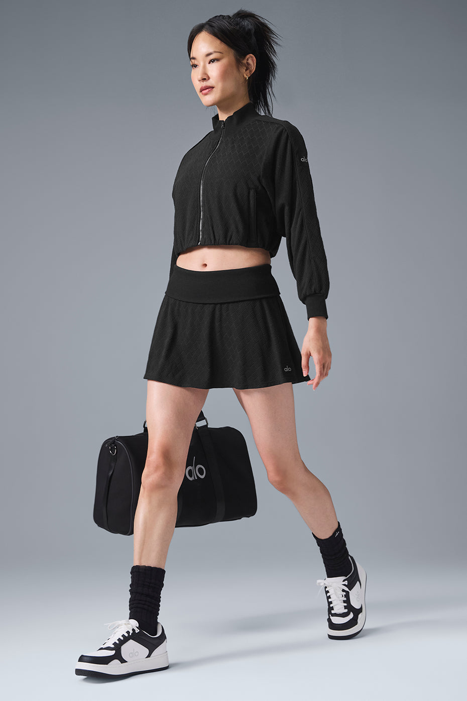 Alo Yoga Cropped Doubles Only Full Zip Jacket - Black - imagen 3