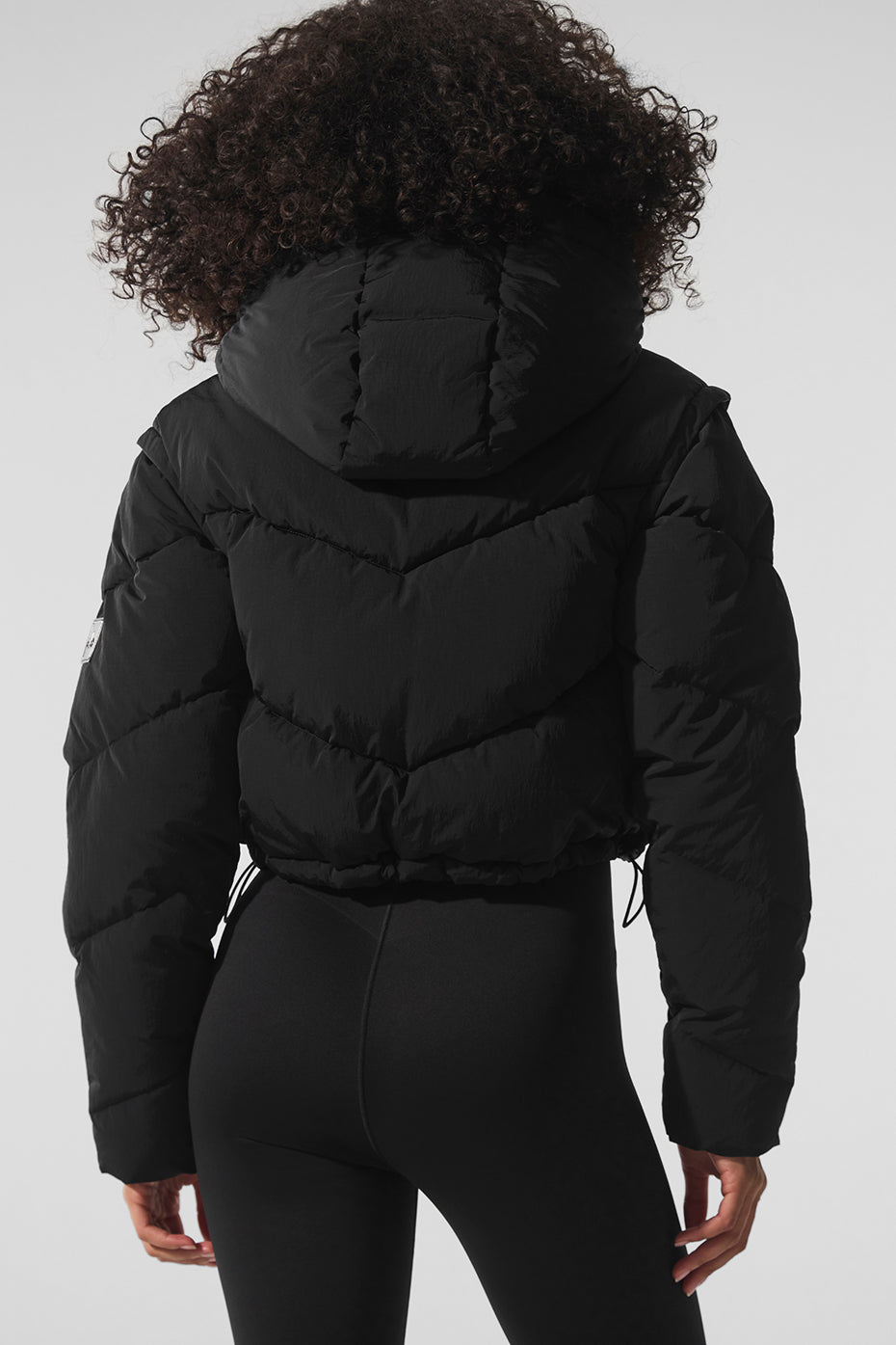 Alo Yoga Glacier Puffer - Black - imagen 3