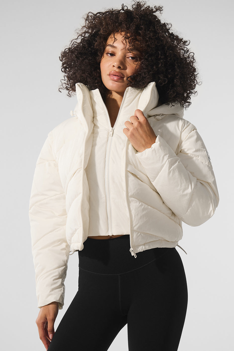 Alo Yoga Glacier Puffer - Ivory - imagen 1