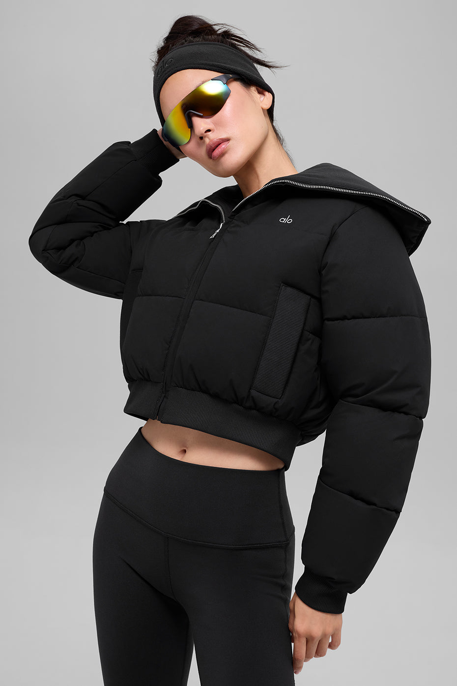 Alo Yoga Captivate Puffer - Black - imagen 4