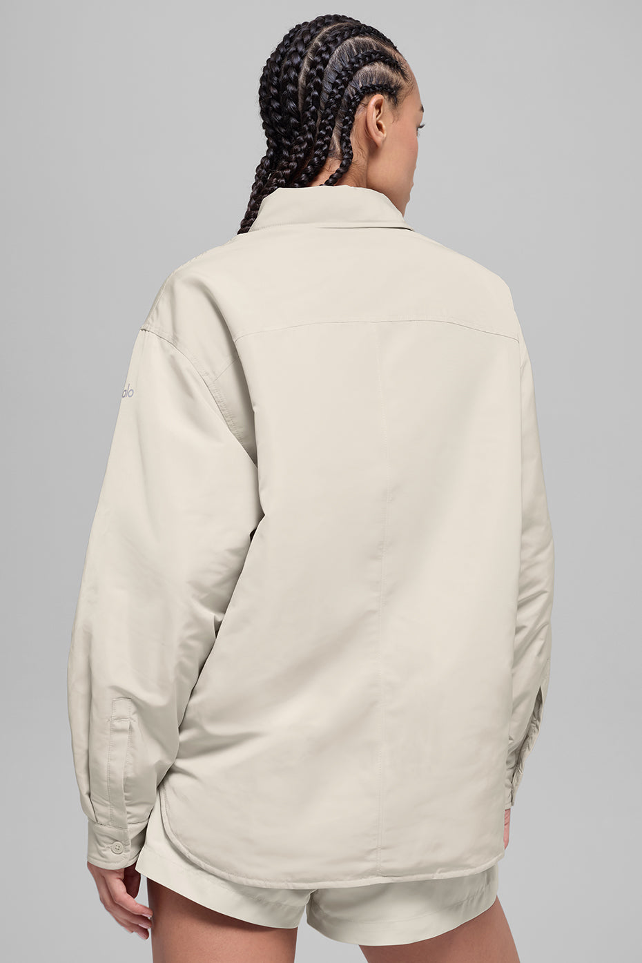 Alo Yoga Socialite Shacket - Bone - imagen 2