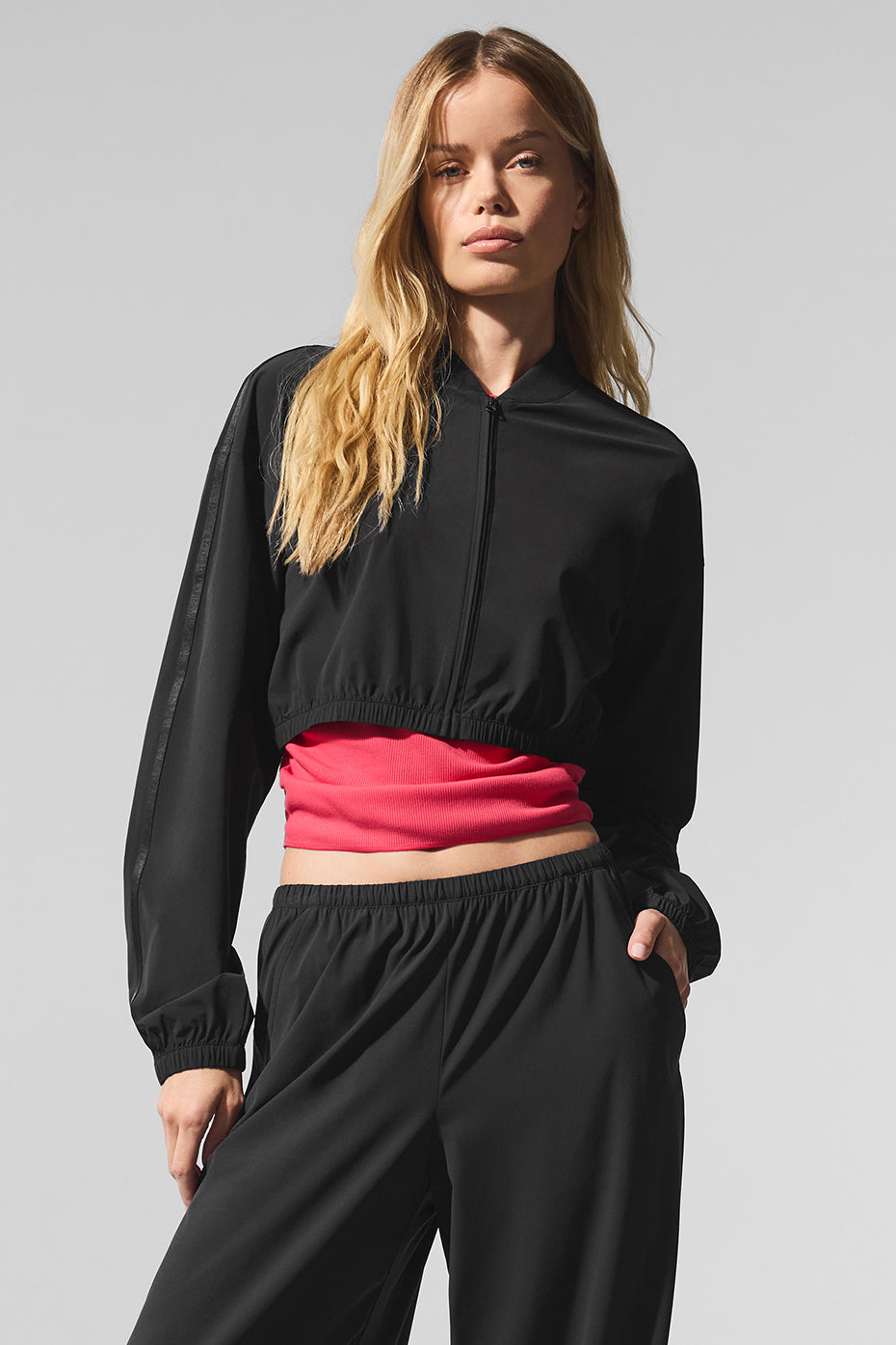 Alo Yoga Cropped Breezy Full-Zip Cover Up - Black - imagen 1