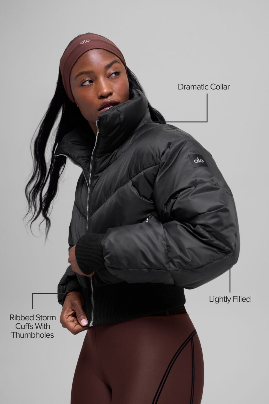 Alo Yoga Cropped Atmosphere Puffer - Black - imagen 2