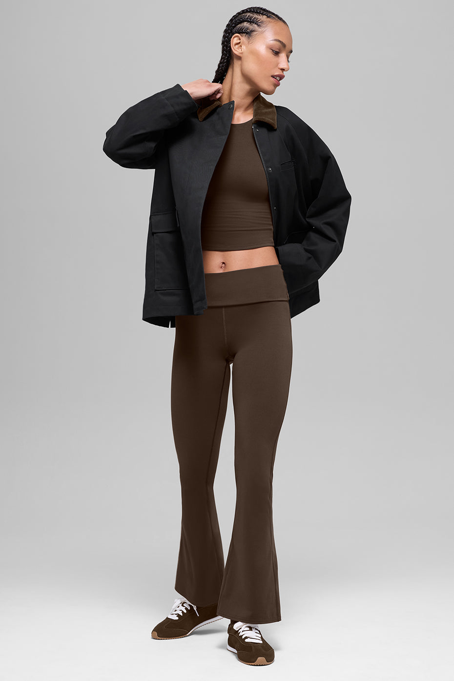 Alo Yoga Twill Barn Jacket - Black/Espresso - imagen 5
