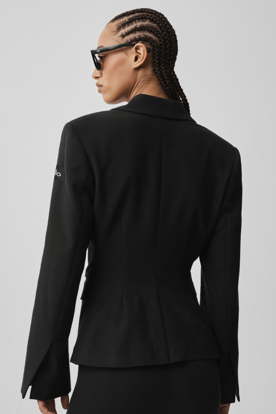 Alo Yoga Cinch Blazer - Black - imagen 2