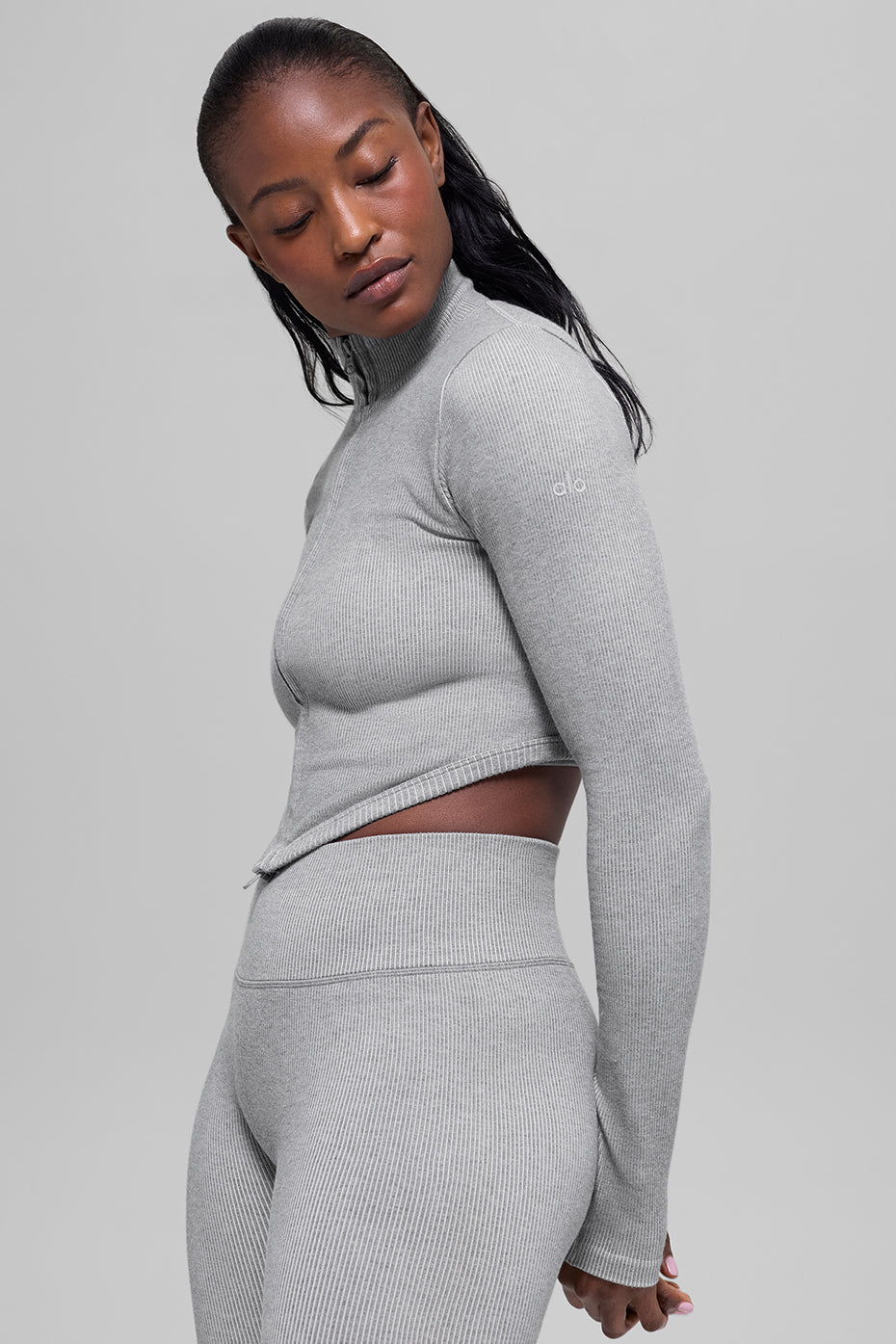 Alo Yoga Seamless Two Tone Rib Jacket - Light Misty Grey Heather - imagen 4