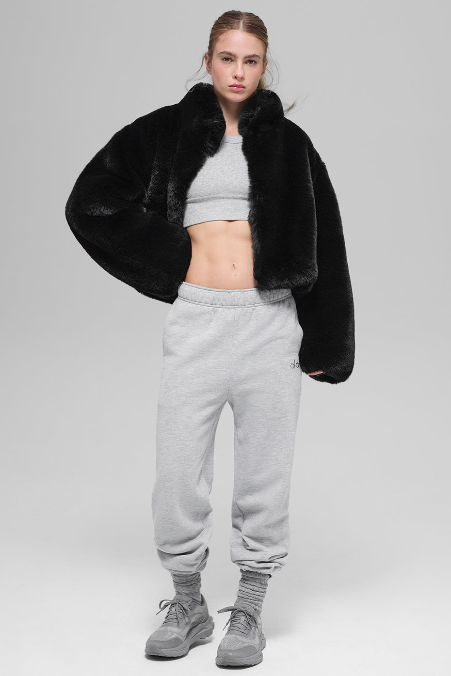 Alo Yoga Faux Fur Allure Jacket - Black - imagen 5