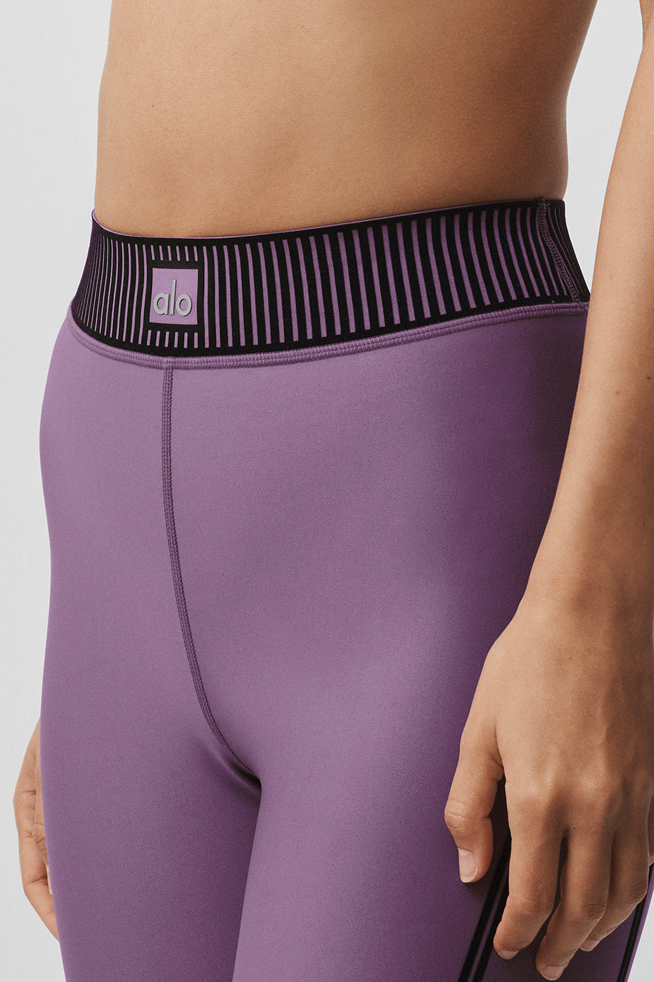 Alo Yoga Airlift High-Waist 7/8 Line Up Legging - Plum Kiss - imagen 4