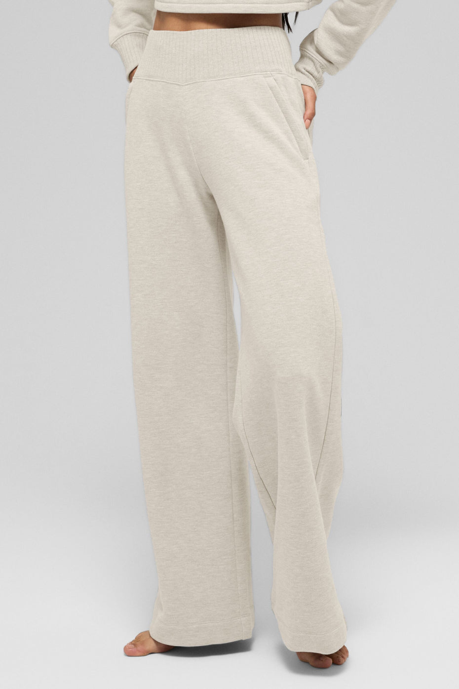 Alo Yoga Serenity Wide Leg Sweatpant - Oatmeal Heather - imagen 2