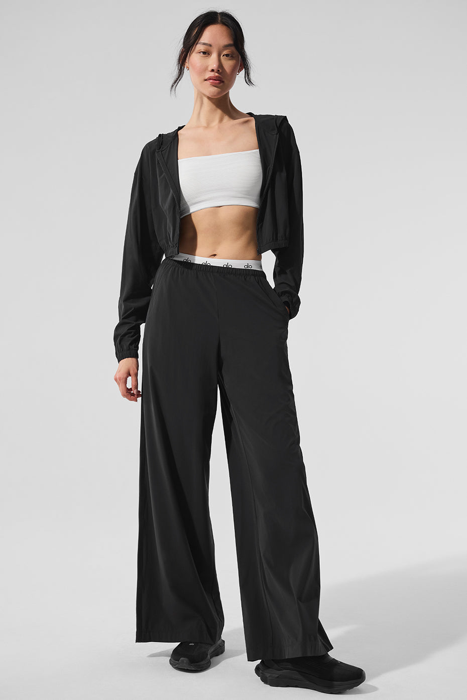 Alo Yoga Breezy Wide Leg Pant (Long) - Black - imagen 1
