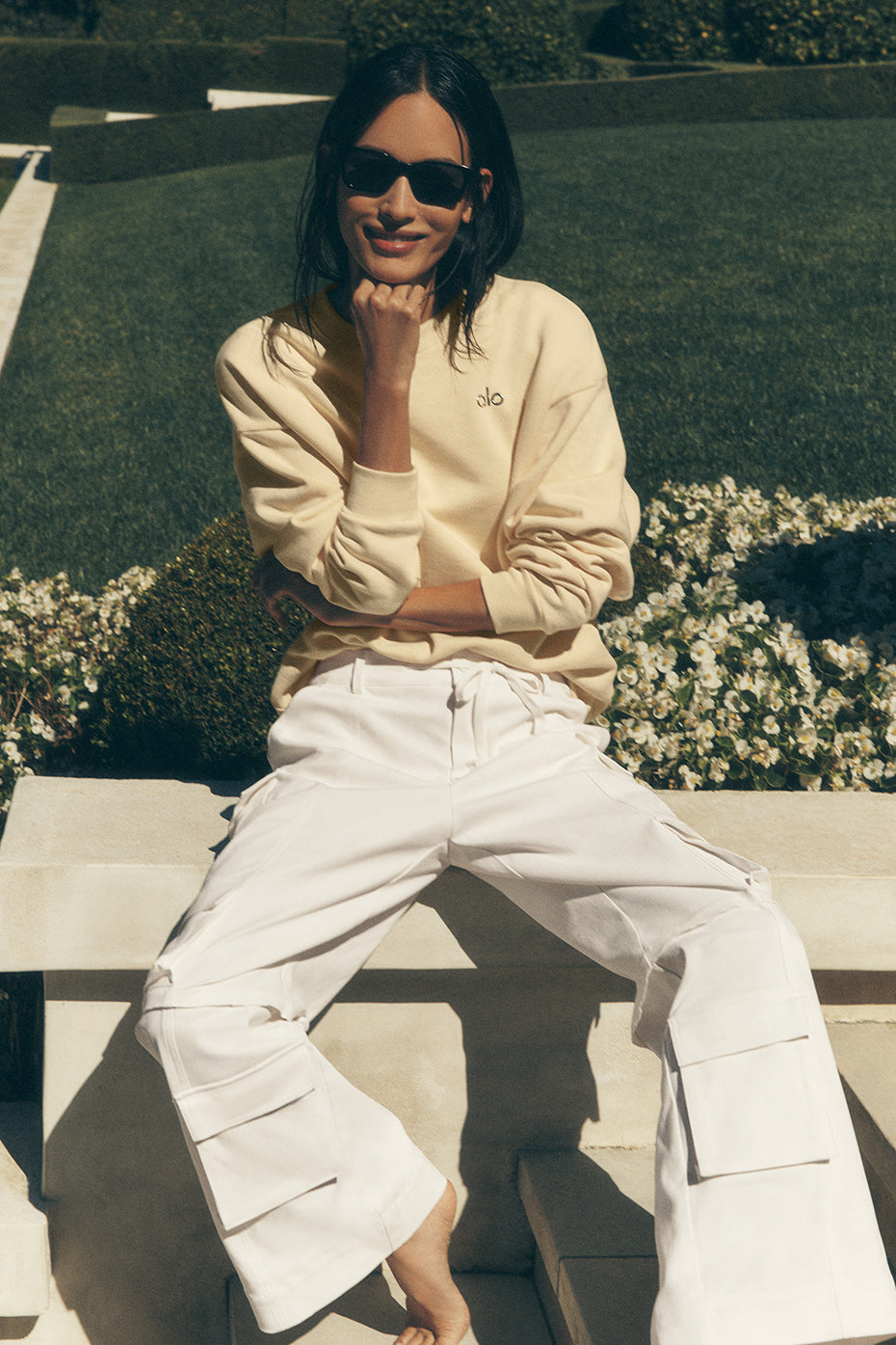 Alo Yoga Mid-Rise Scout Cargo Pant - Ivory - imagen 1