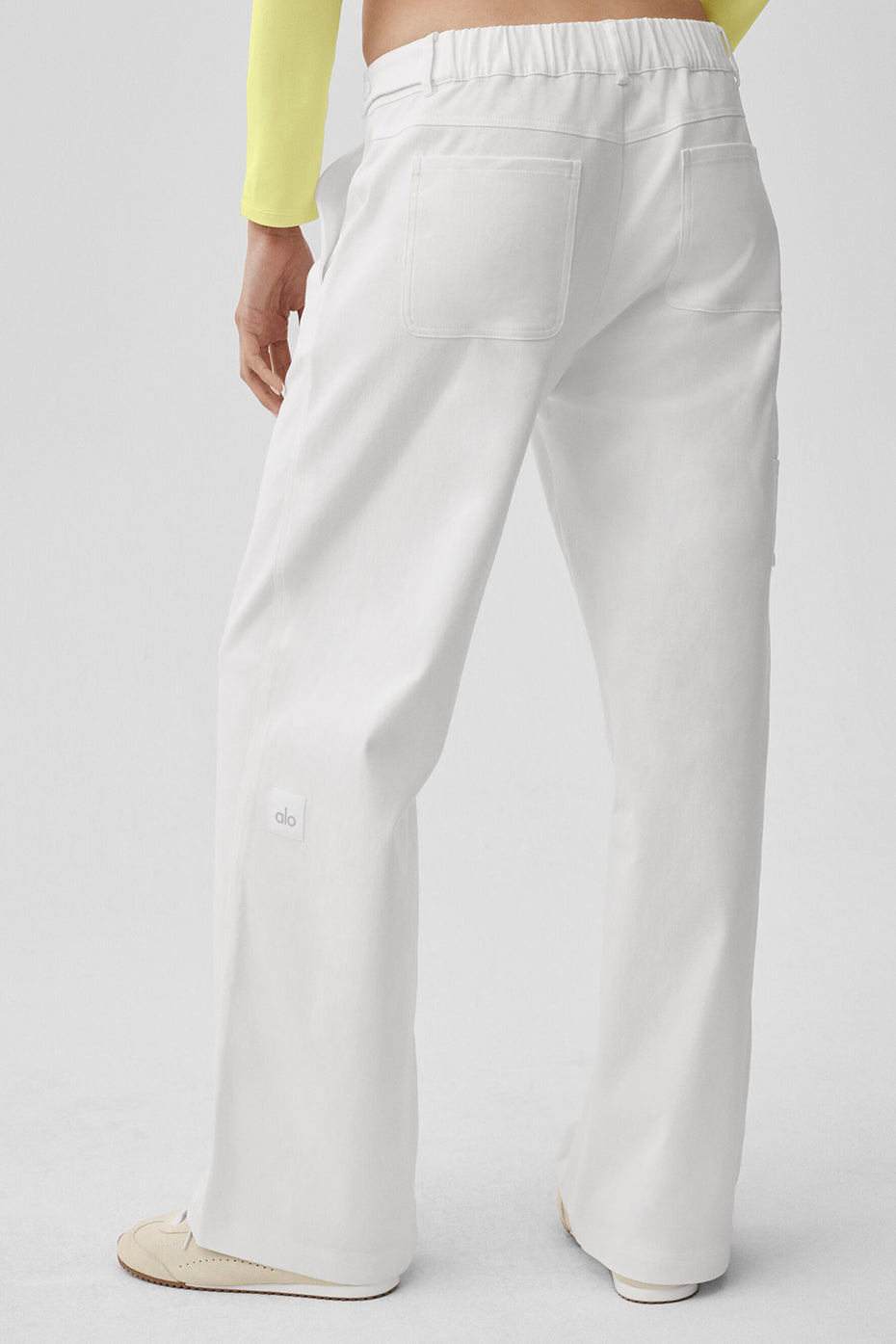 Alo Yoga High Road Straight Leg Pant - White - imagen 4
