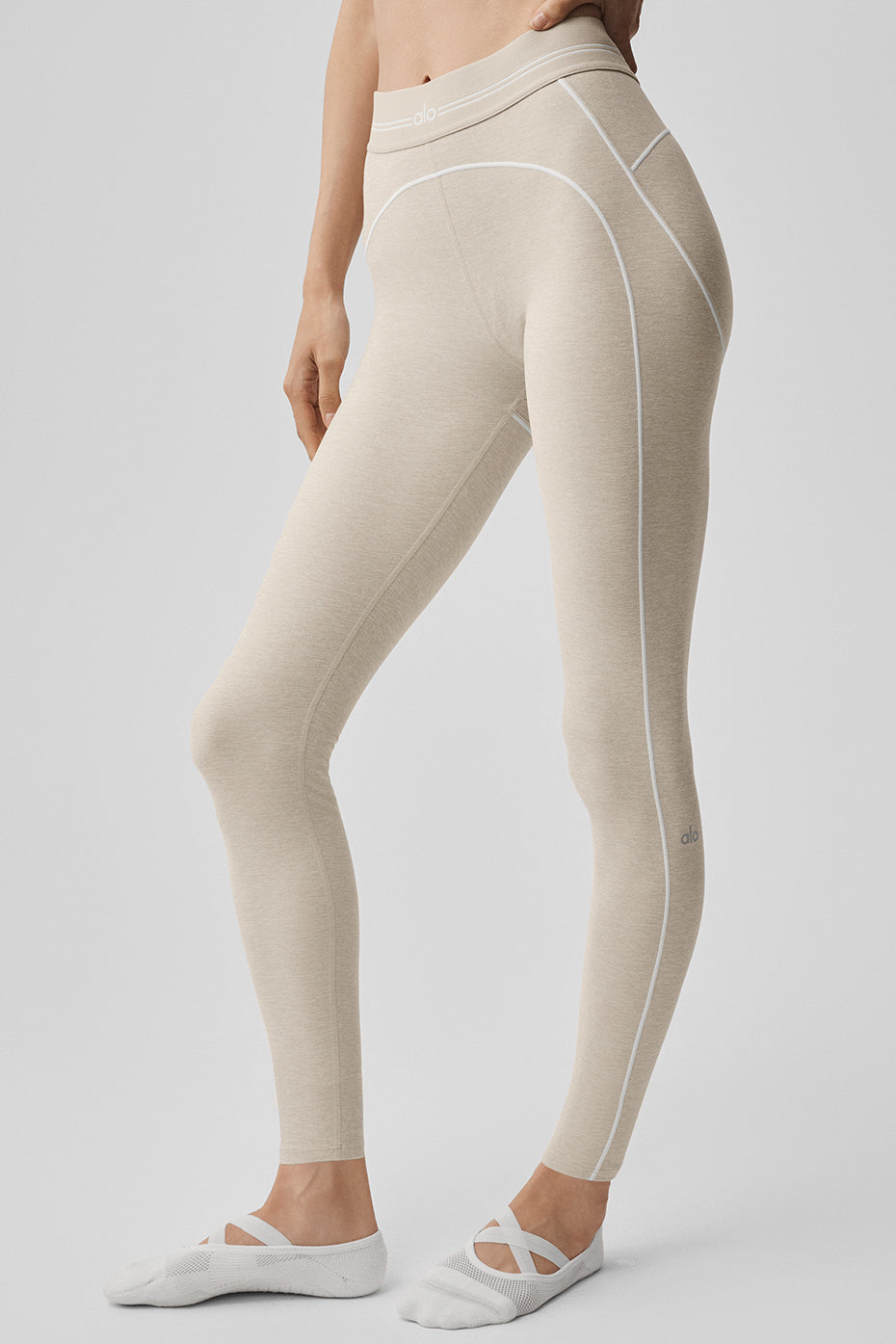 Alo Yoga 7/8 High-Waist Alosoft Heart Throb Legging - Oatmeal Heather/White - imagen 1