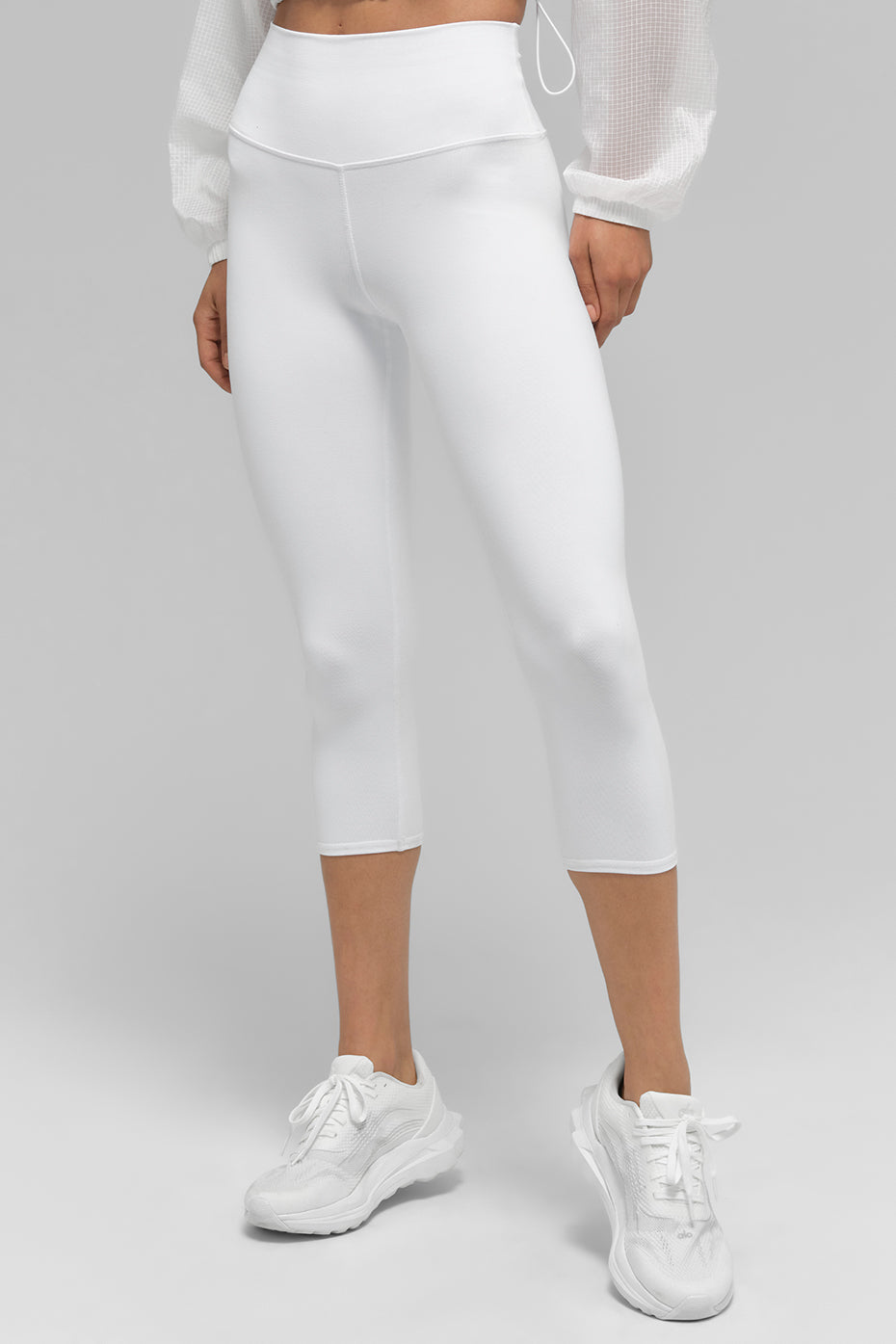 Alo Yoga High-Waist Airbrush Capri - White - imagen 1