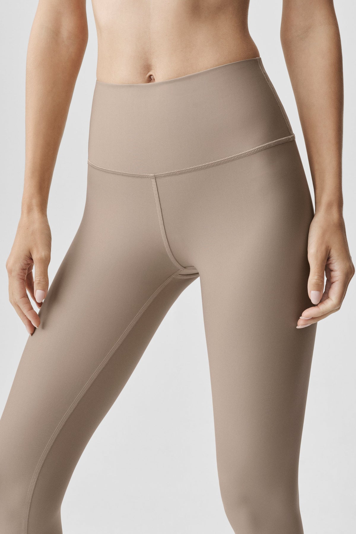 Alo Yoga High-Waist Airlift Legging - Gravel - imagen 4