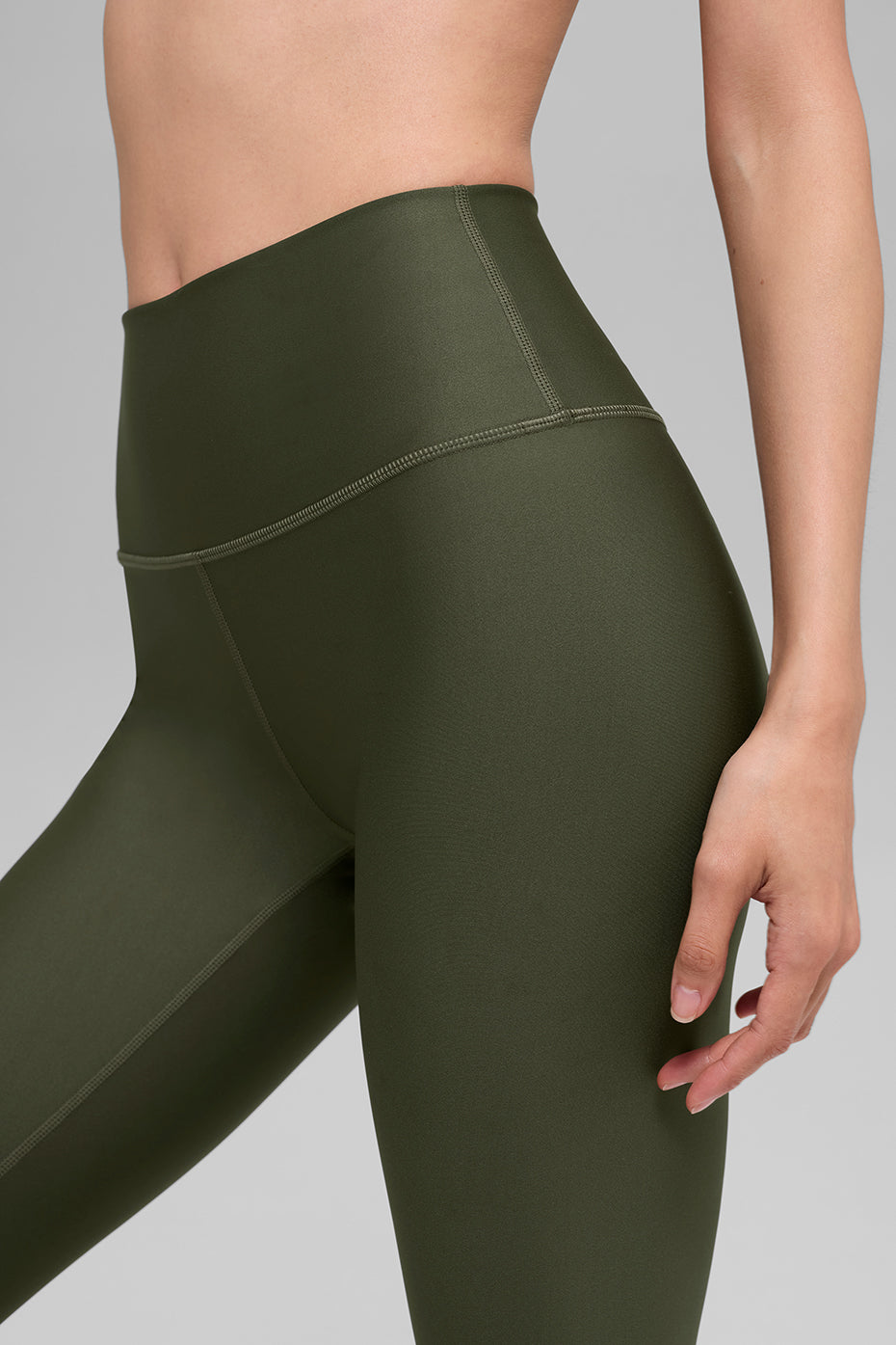 Alo Yoga High-Waist Airlift Legging - Green Olive - imagen 3