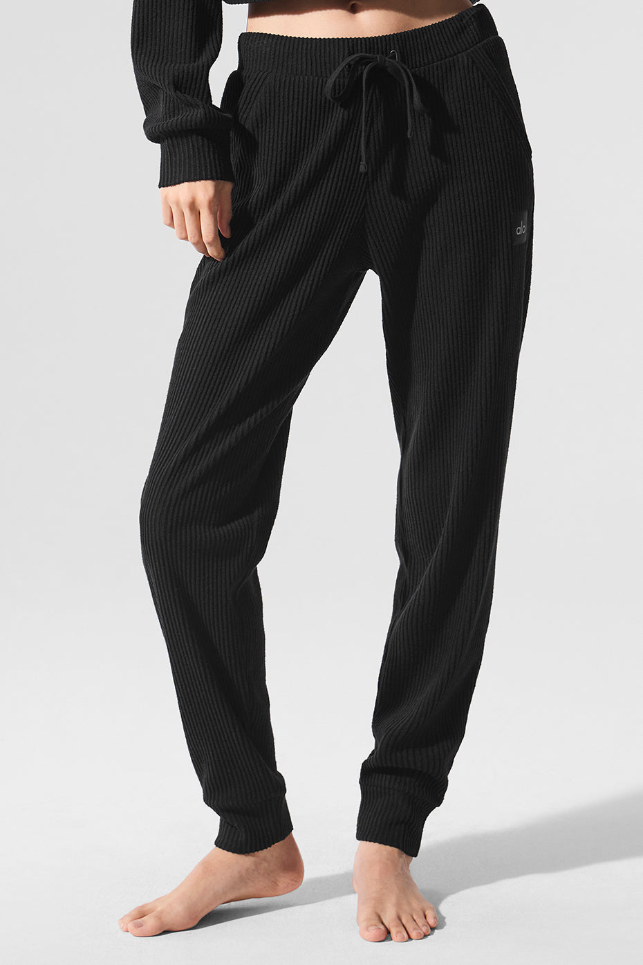 Alo Yoga Muse Sweatpant - Black - imagen 1