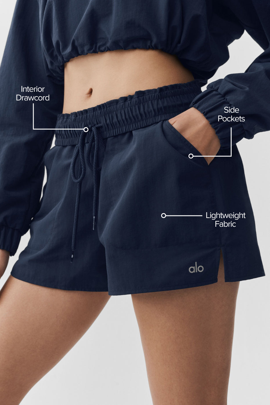 Alo Yoga Alumni Short - Navy - imagen 2
