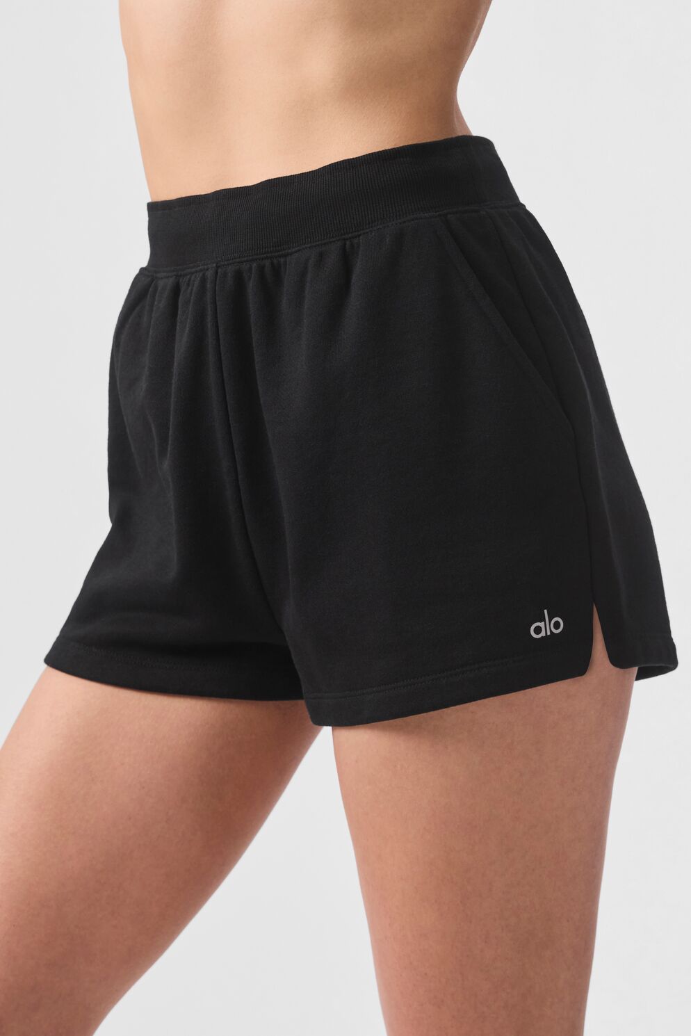 Alo Yoga Low Key Sweat Short - Black - imagen 3