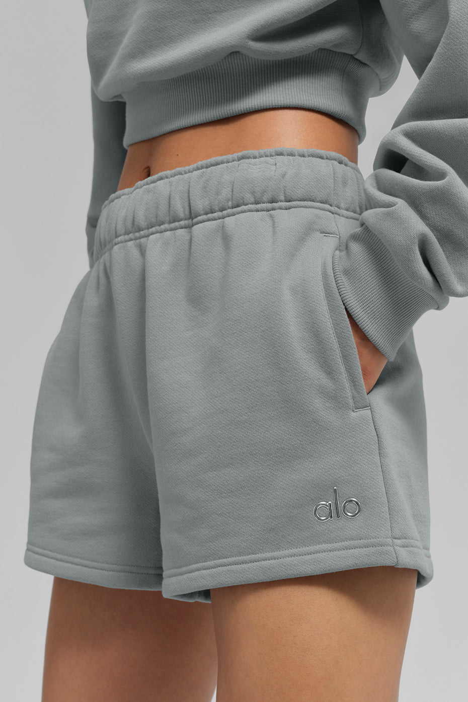 Alo Yoga Accolade Short - Lunar Grey - imagen 2