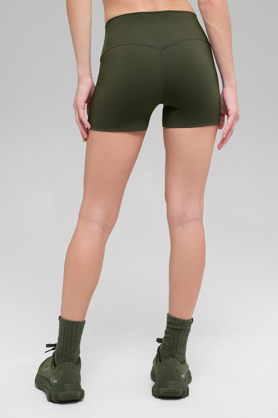 Alo Yoga 3" ALO Softsculpt High-Waist Precision Short - Green Olive - imagen 2