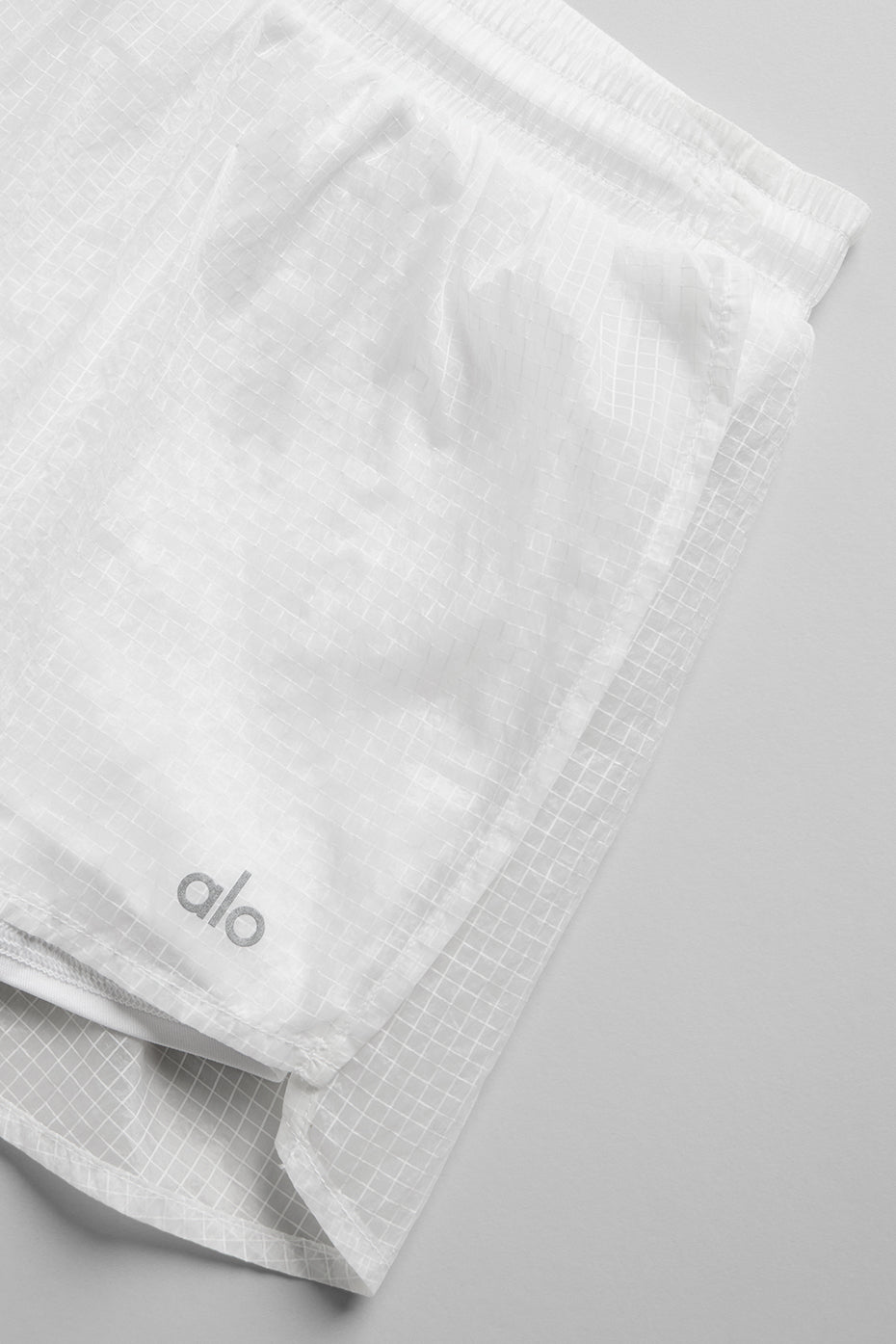 Alo Yoga Game Time Short - White - imagen 6