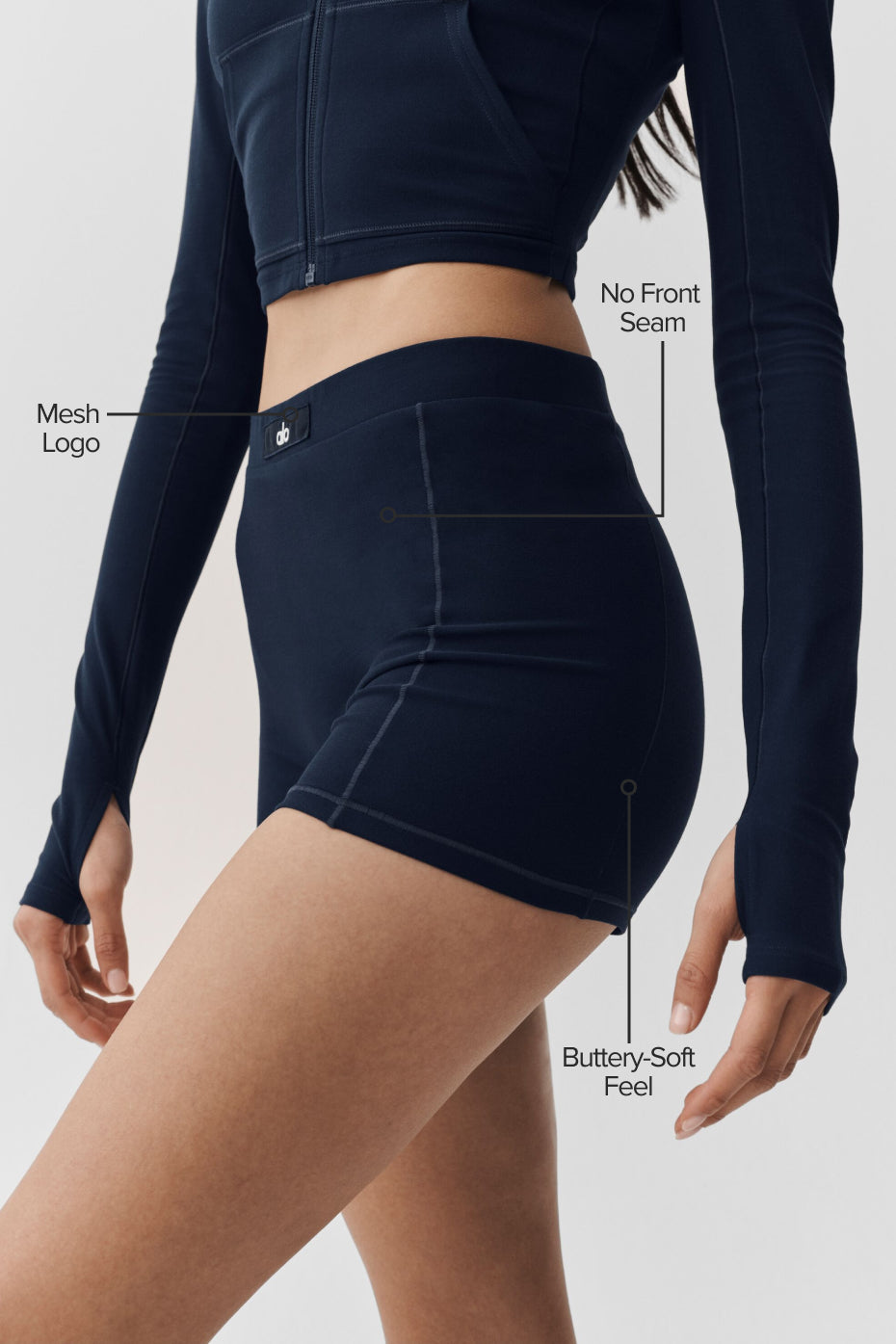 Alo Yoga Alosoft Sincere Micro Short - Navy - imagen 2