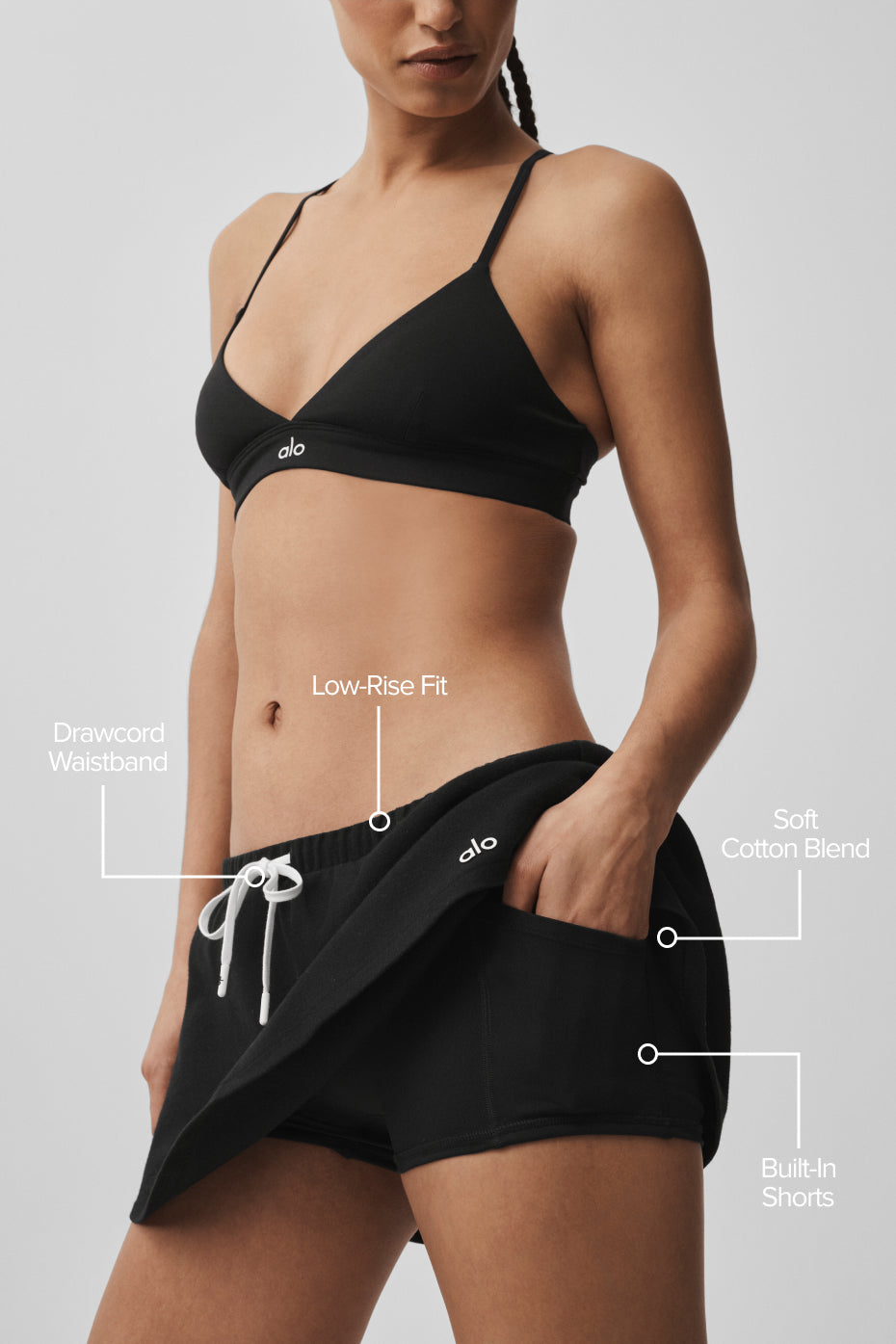 Alo Yoga Low-Rise Fan Favorite Micro Skirt - Black - imagen 2