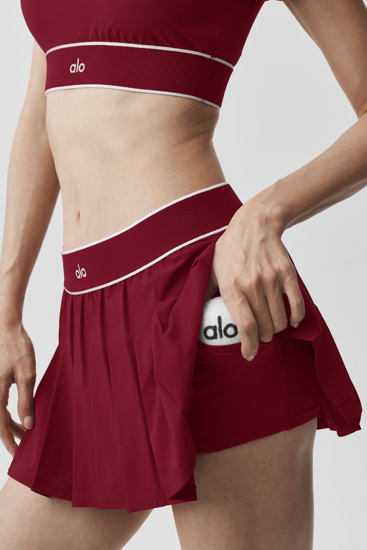 Alo Yoga Low-Rise Amp It Up Tennis Skirt - Summer Romance Red - imagen 2