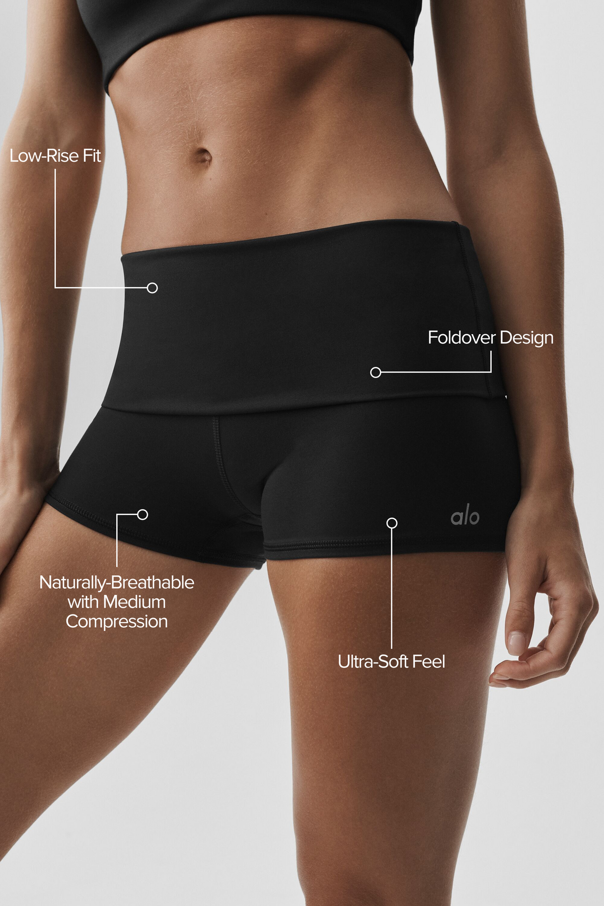 Alo Yoga 3" ALO Softsculpt Low-Rise Foldover Short - Black - imagen 2