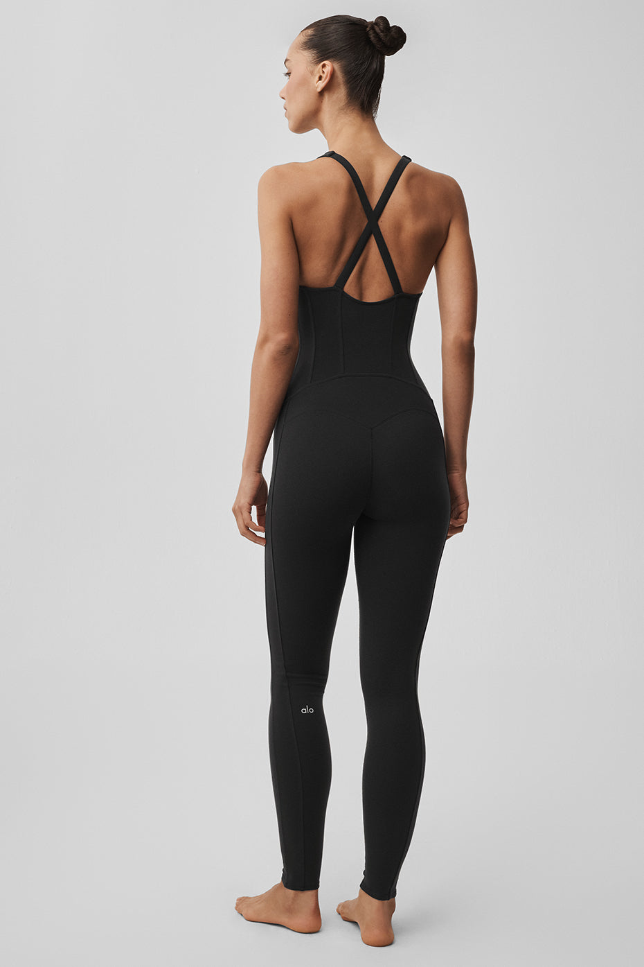 Alo Yoga Airbrush Sparks Fly Corset Onesie - Black - imagen 5