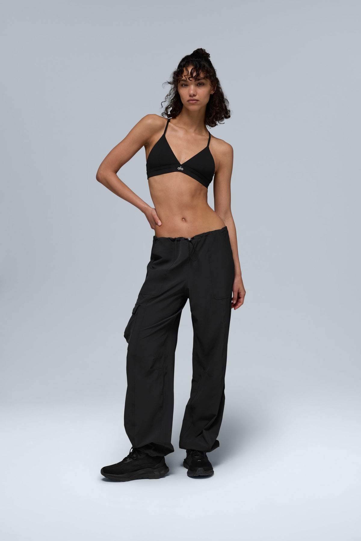 Alo Yoga Splendor Bra - Black - imagen 5
