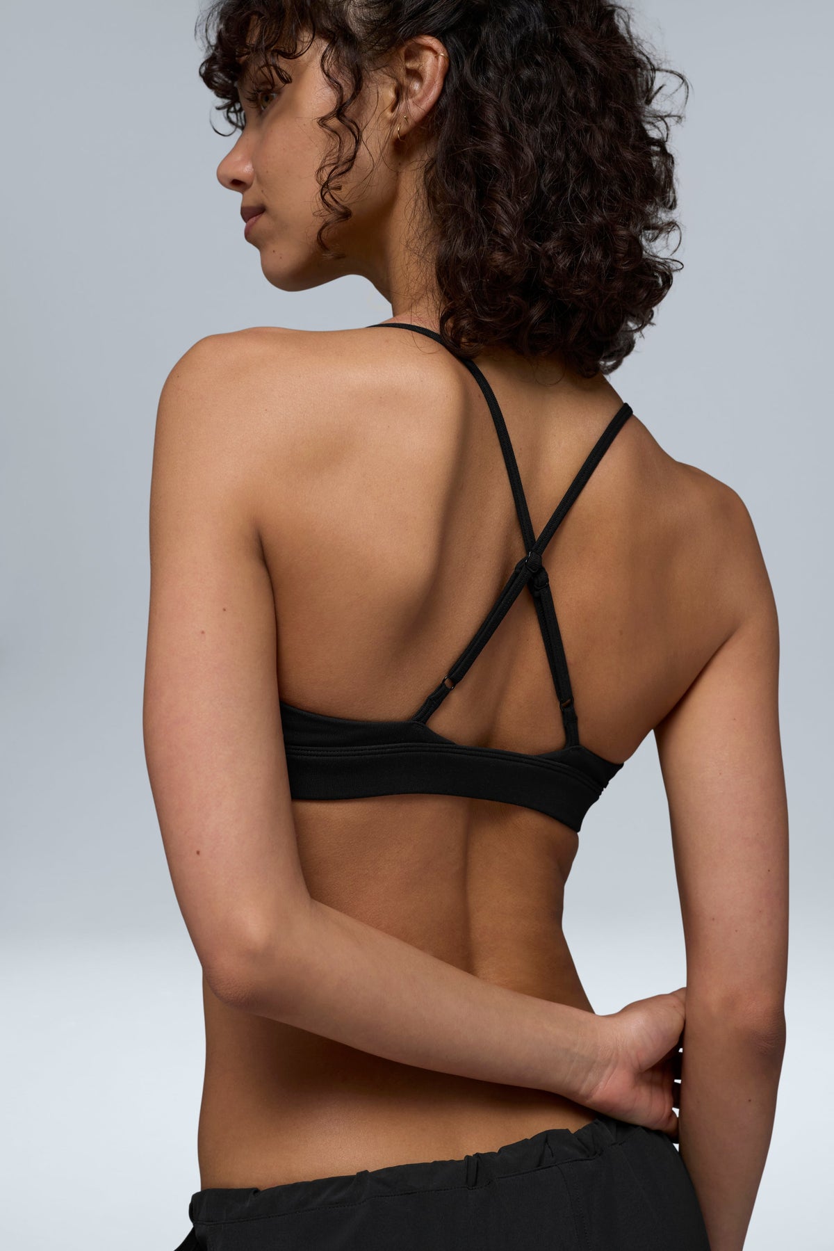 Alo Yoga Splendor Bra - Black - imagen 3