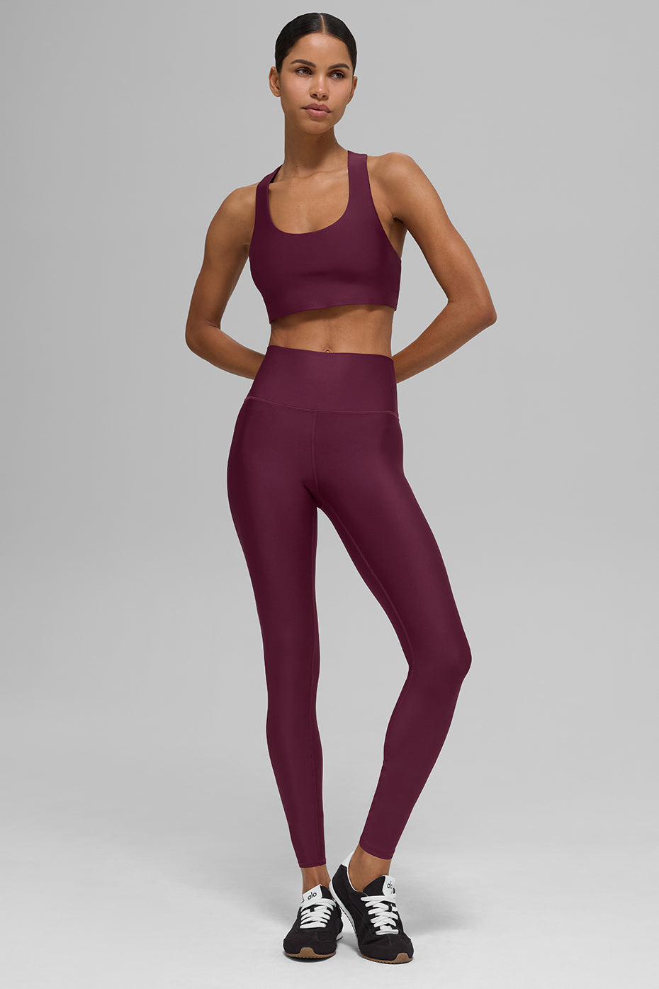 Alo Yoga Airlift Advantage Racerback Bra - Burgundy - imagen 5