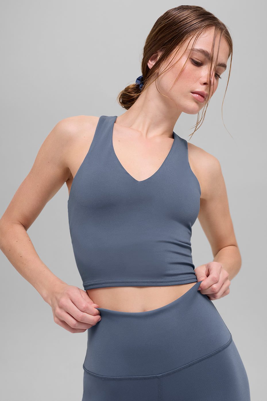 Alo Yoga Airbrush Real Bra Tank - Bluestone - imagen 3
