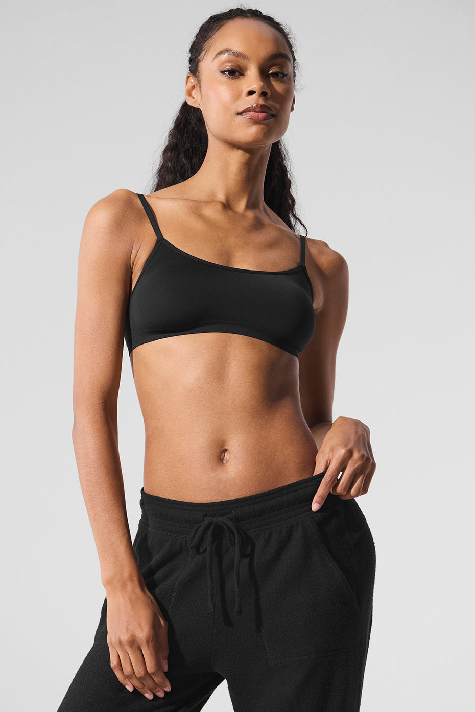 Alo Yoga Sheer Glow Bra - Black - imagen 4