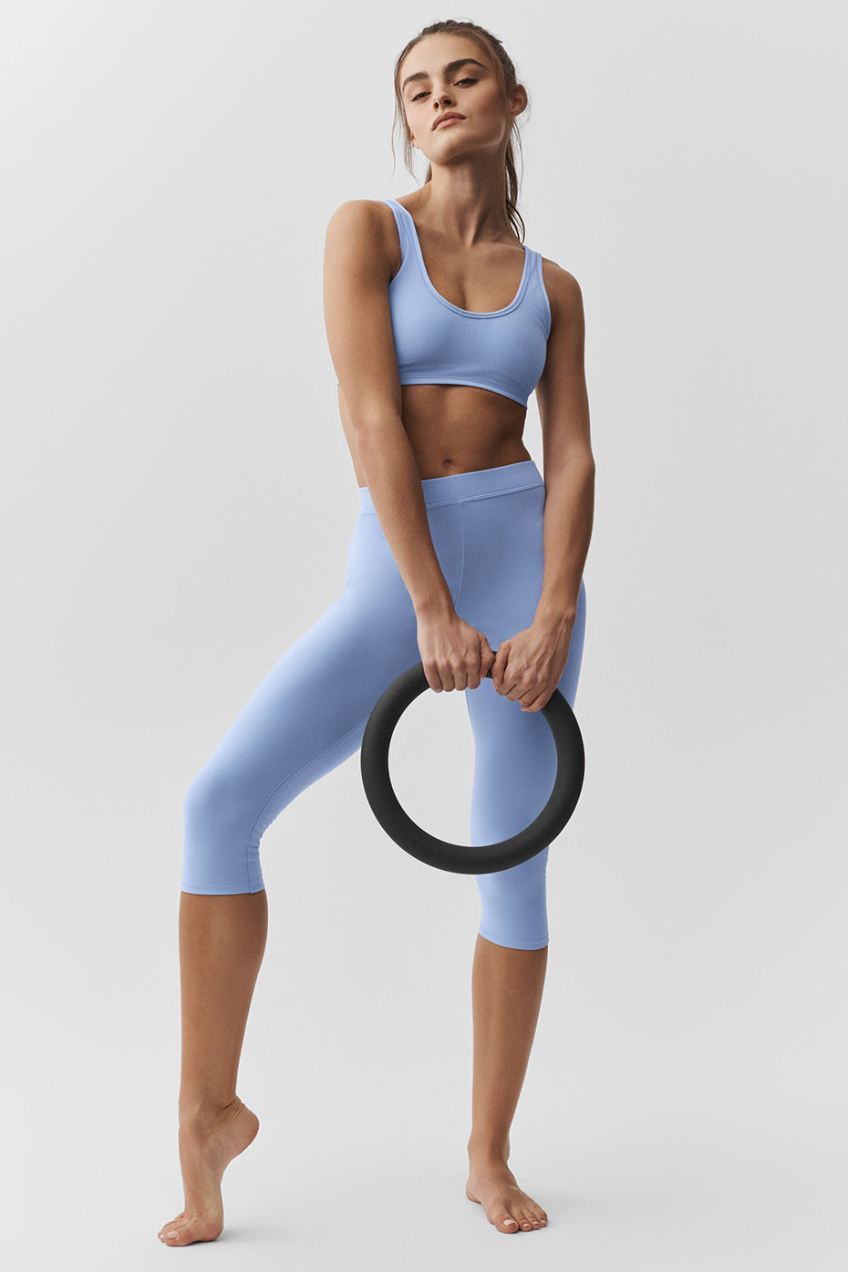 Alo Yoga Alosoft Center Stage Bra - Light Provence Blue - imagen 5