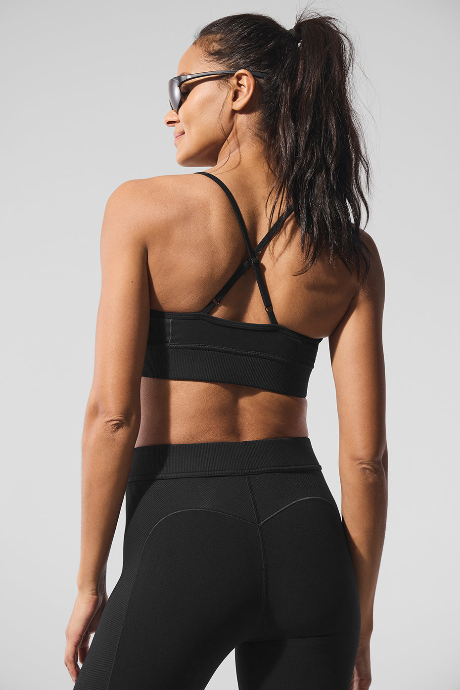 Alo Yoga Alosoft Relay Bra - Black/White - imagen 3