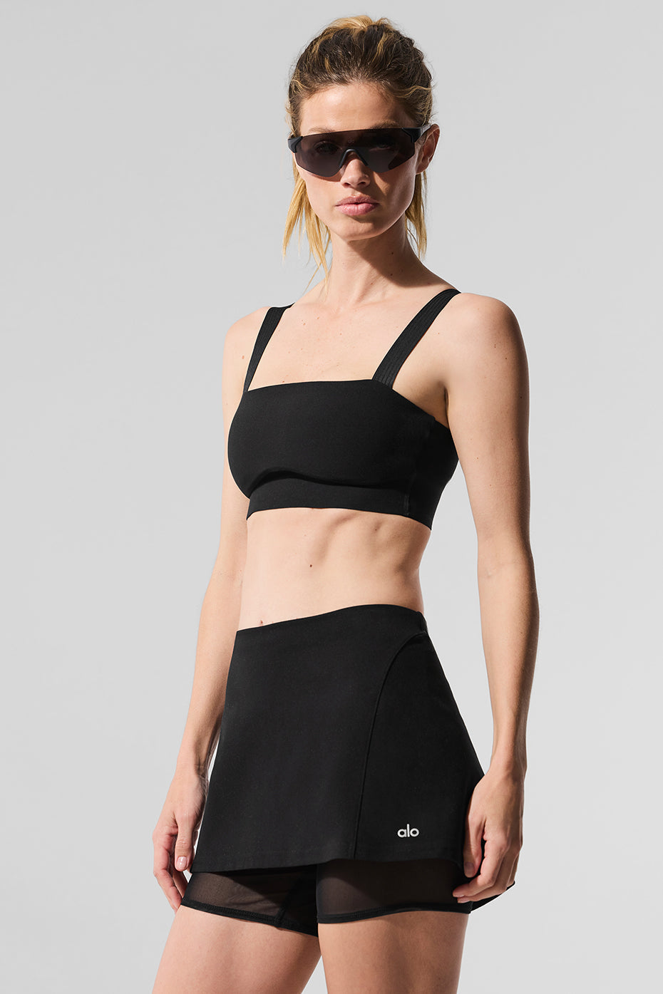Alo Yoga Alosoft Serve It Up Bra - Black - imagen 5