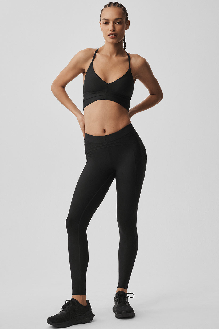 Alo Yoga Airlift Evolve Bra - Black - imagen 4