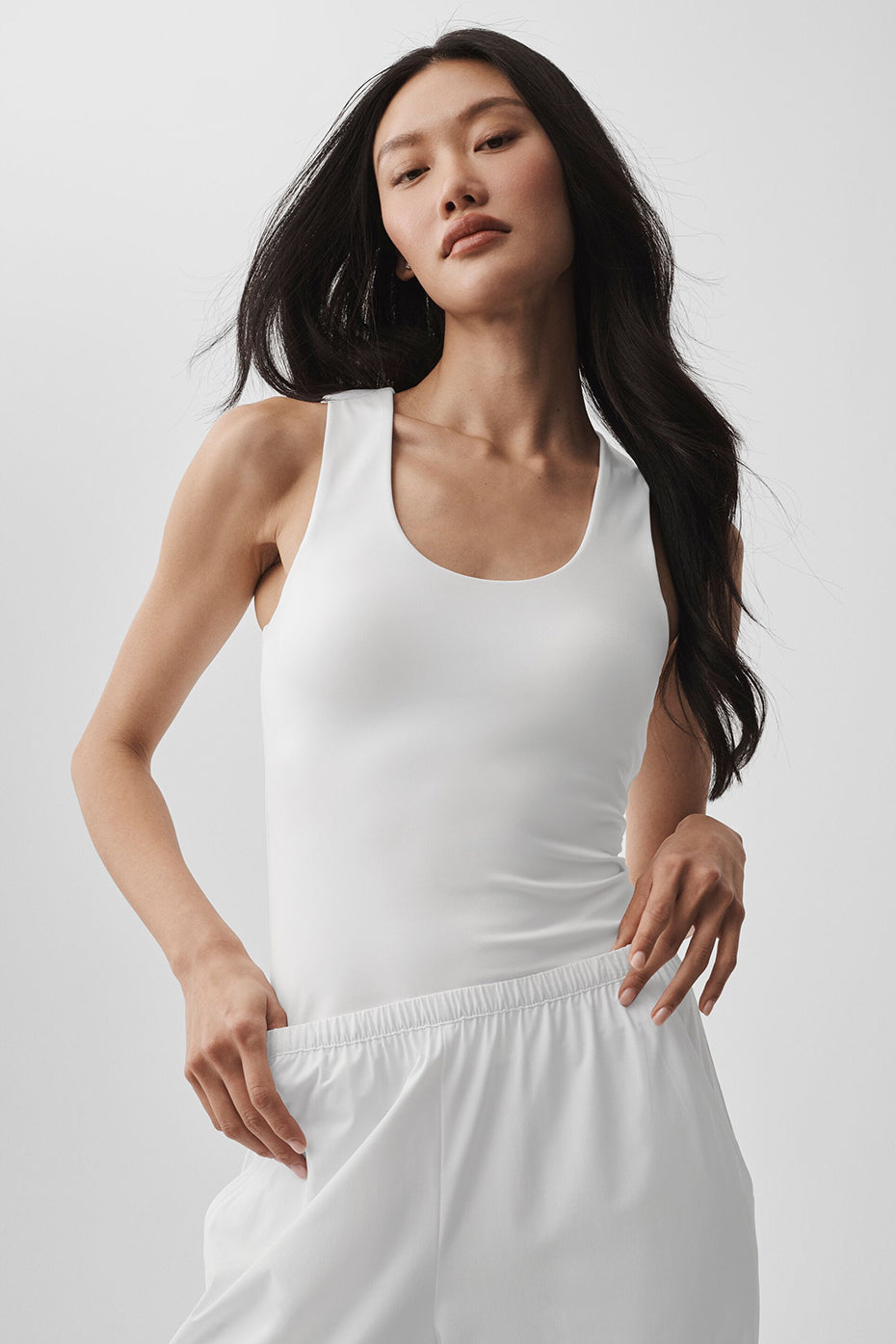 Alo Yoga ALO Softsculpt No Nonsense Bra Tank - White - imagen 1