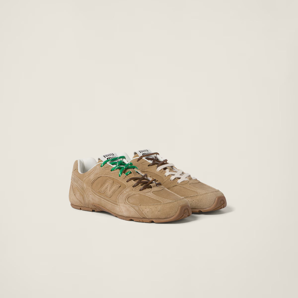 Zapatillas New Balance x Miu Miu 530