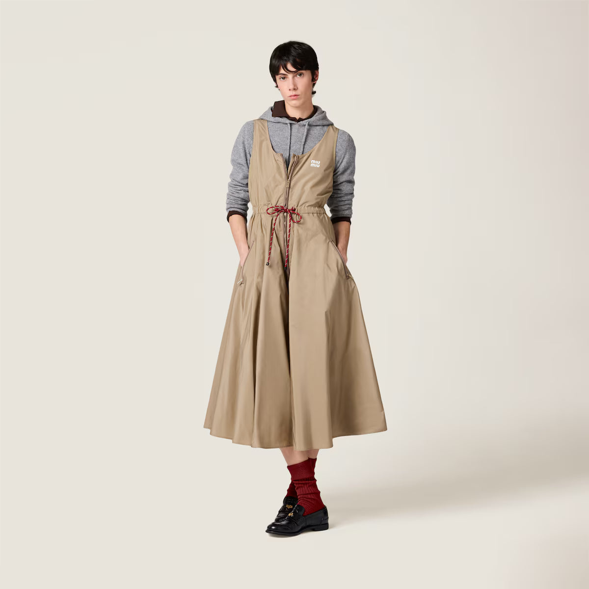 Maxivestido Miu Miu de tejido técnico