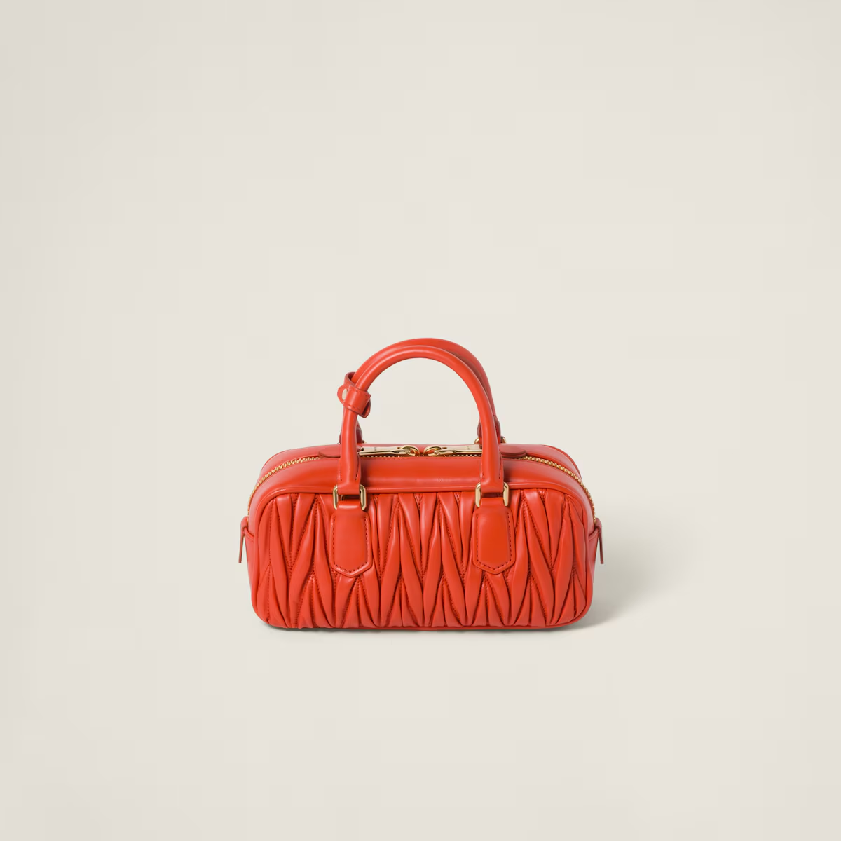Miu Miu Bolso Arcadie de napa Matelassé